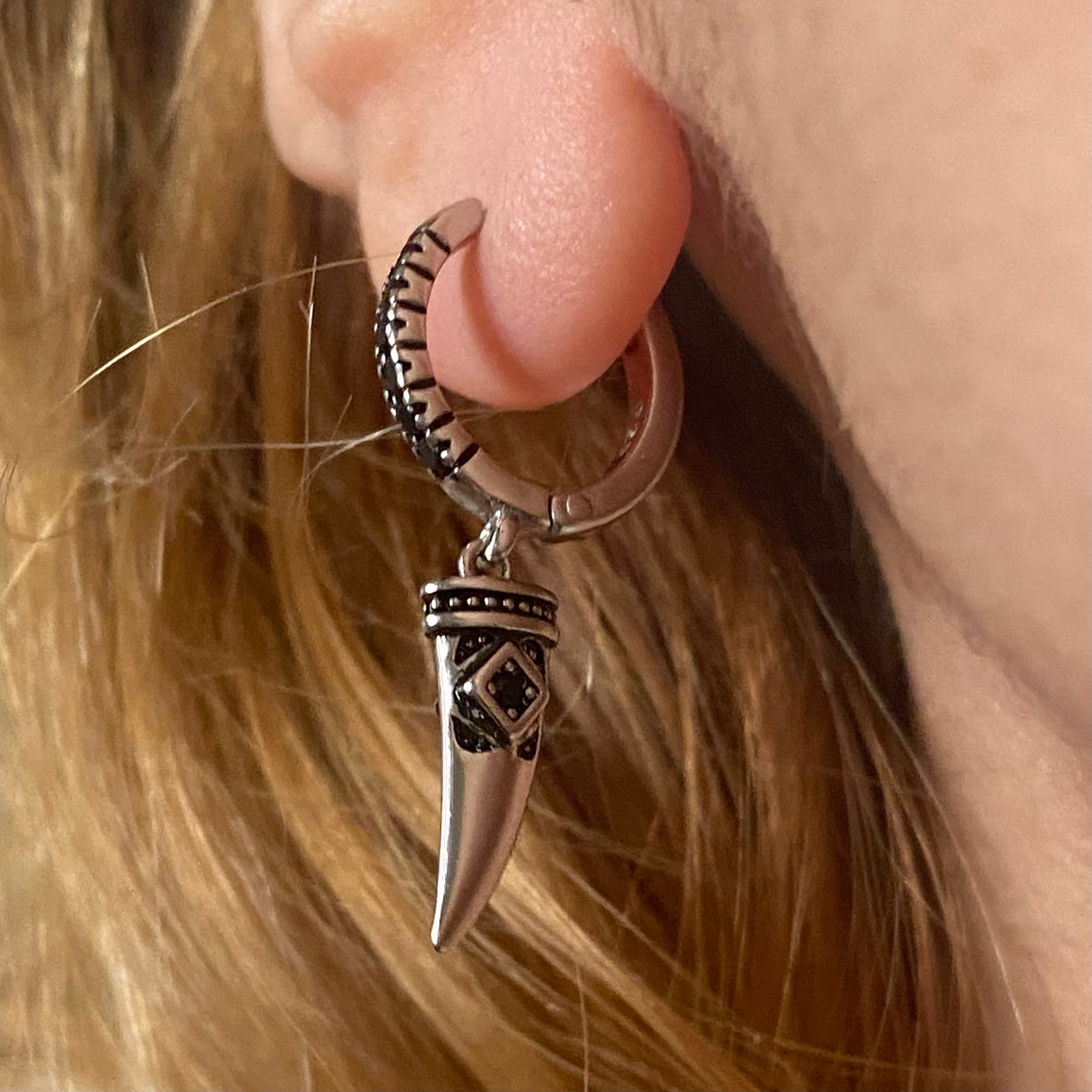 Sterling silver wolf tooth earrings pin small worn on ear with intricate black detailing